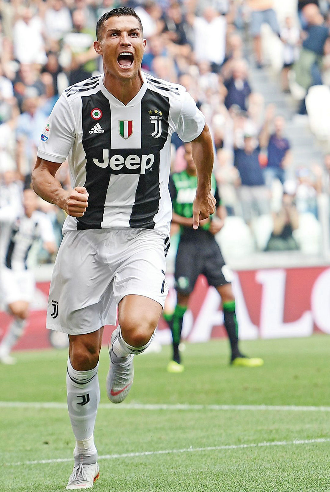 尤文图斯历年球衣一览图