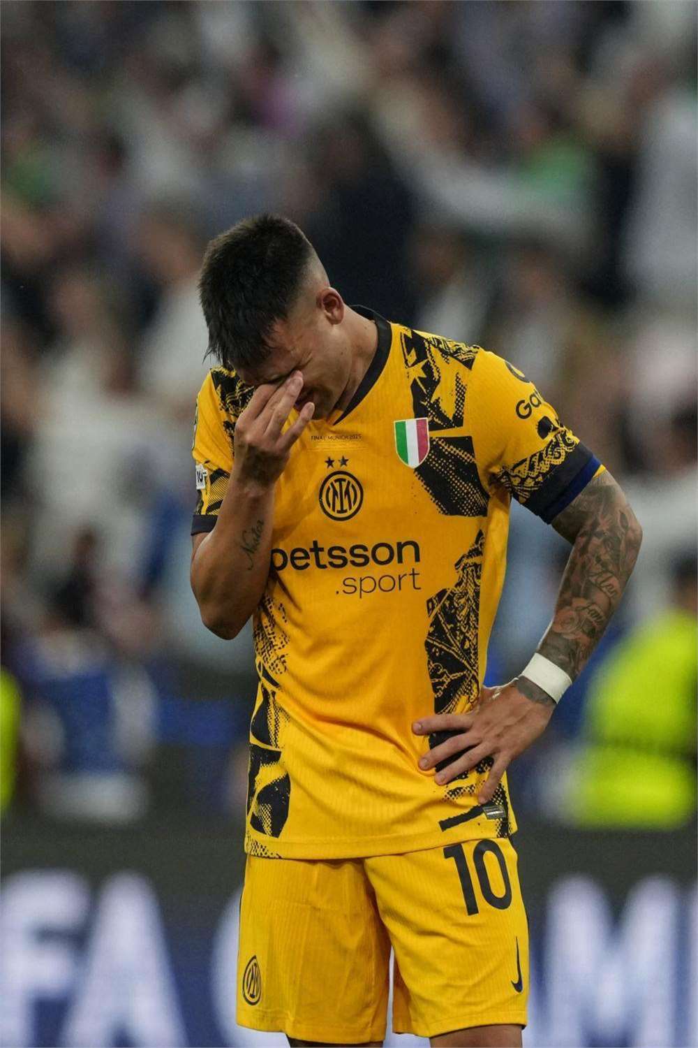 包含国际米兰今夜单刀错失;志在NBA常规赛名次提升;悬念犹存;身体对抗强度拉满的词条 包含国际米兰今夜单刀错失;志在NBA常规赛名次提升;悬念犹存;身体对抗强度拉满的词条